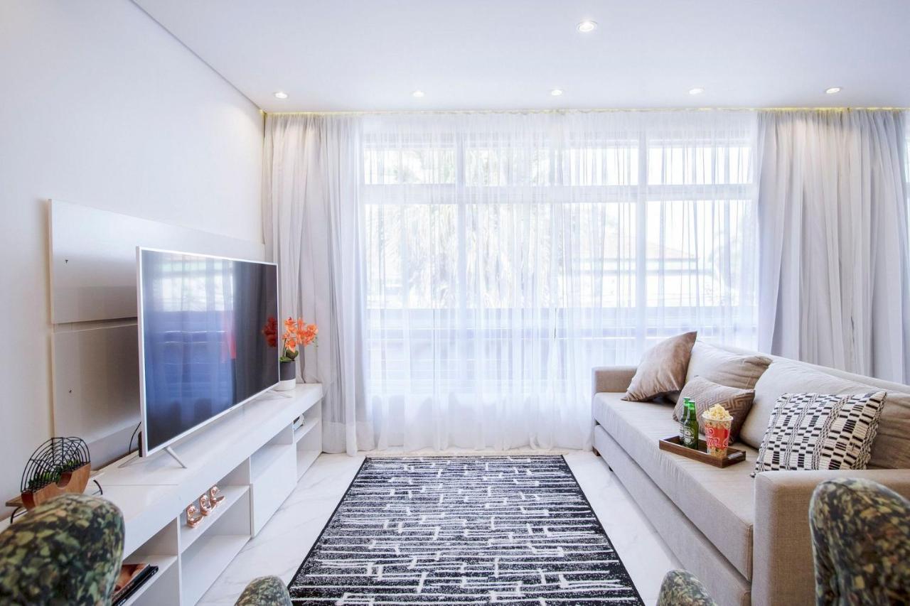 Loft Design, Amplo, Modern Com Ar Condicionado Em Alto De Pinheiros Daire Sao Paulo Dış mekan fotoğraf